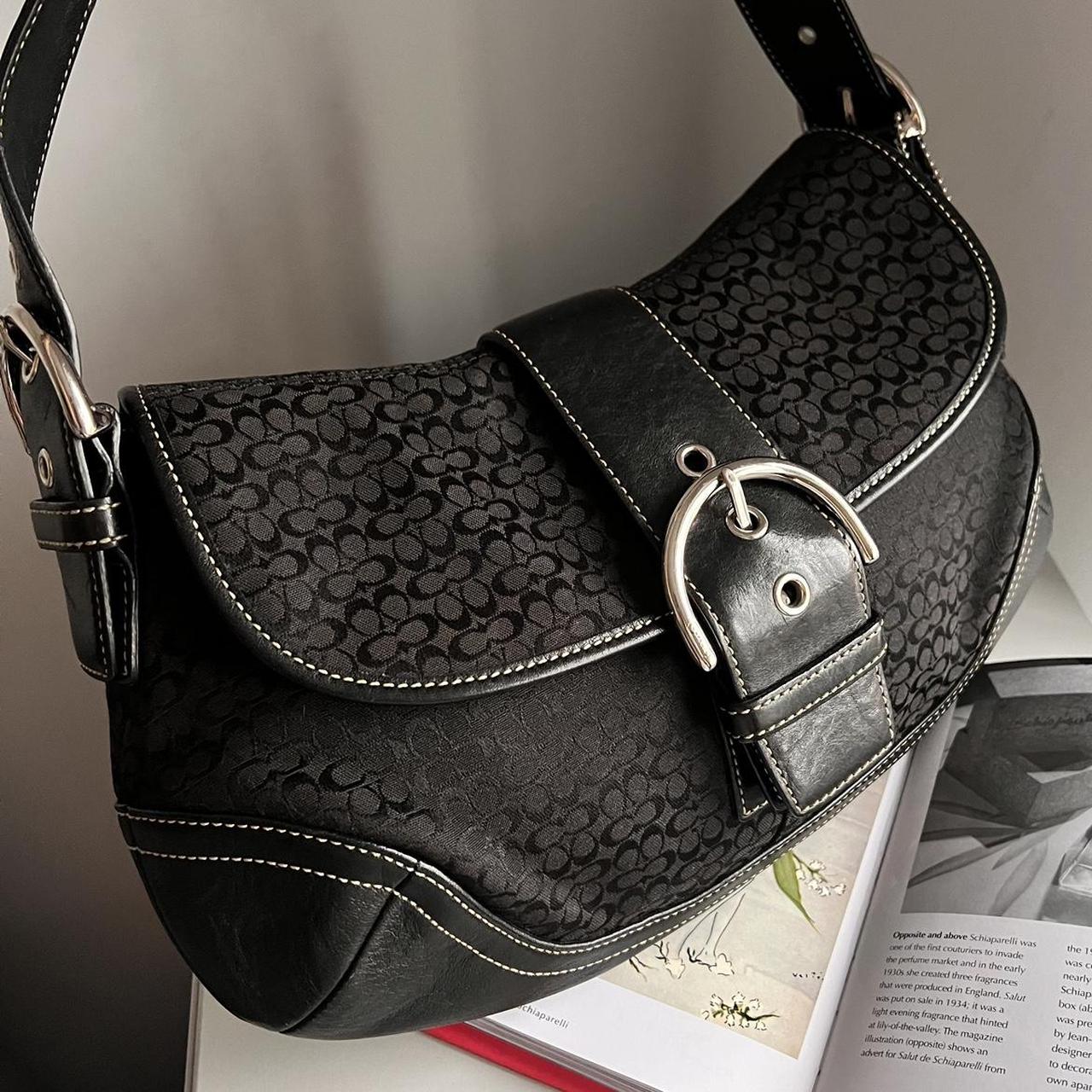 coach signature soho buckle shoulder bag - black/silver