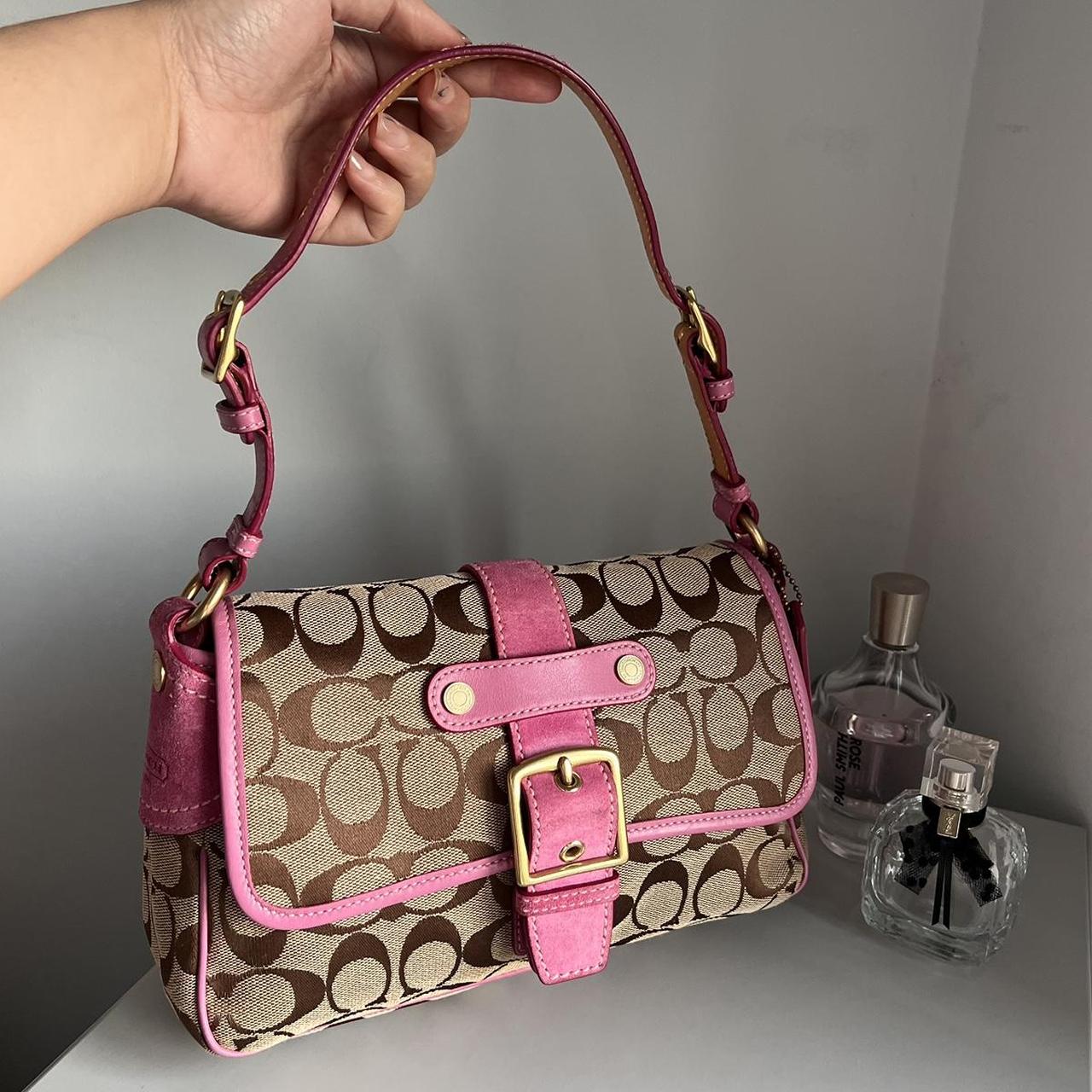 Coach Signature Shoulder Bag